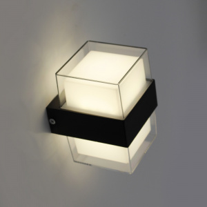 Управляемый светодиодный светильник  VALO 9W / 720 Лм S-4000K100x110x133-BLACK/CLER-220-IP20 